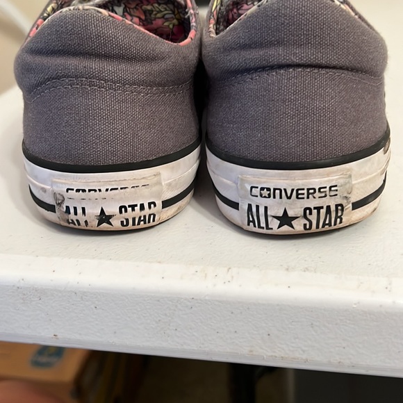 Gray Converse - Picture 3 of 3